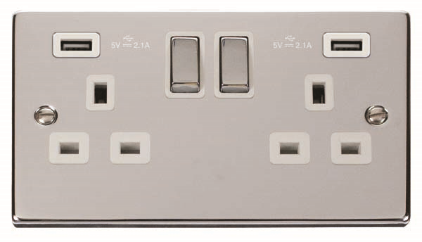 Click VPCH580WH Socket 2G Swd & USB 13A