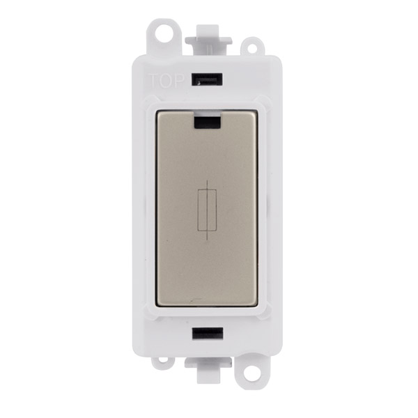 Click GM2047PWPN Fused Mod 13A Whi/Prl